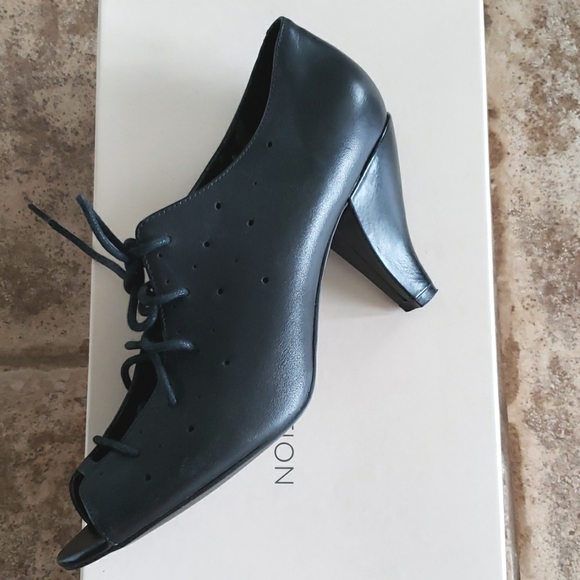 BCBGeneration shoes - Picture 8 of 8